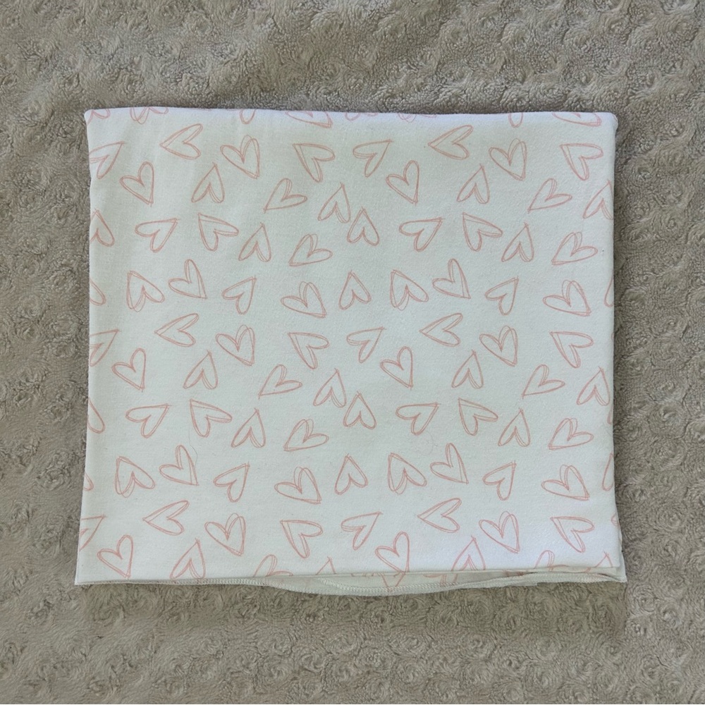 Copper Pearl Hearts Print Baby Swaddle Blanket Pink White Stretchy Thin